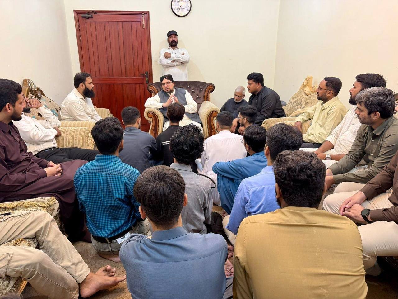 Karachi: Prof. Dr. Hussain Mohi-ud-Din Qadri, President Minhaj-ul-Quran International, Meets Minhaj Youth League Karachi's Zonal Team at Jamia Rehmania Educational Complex